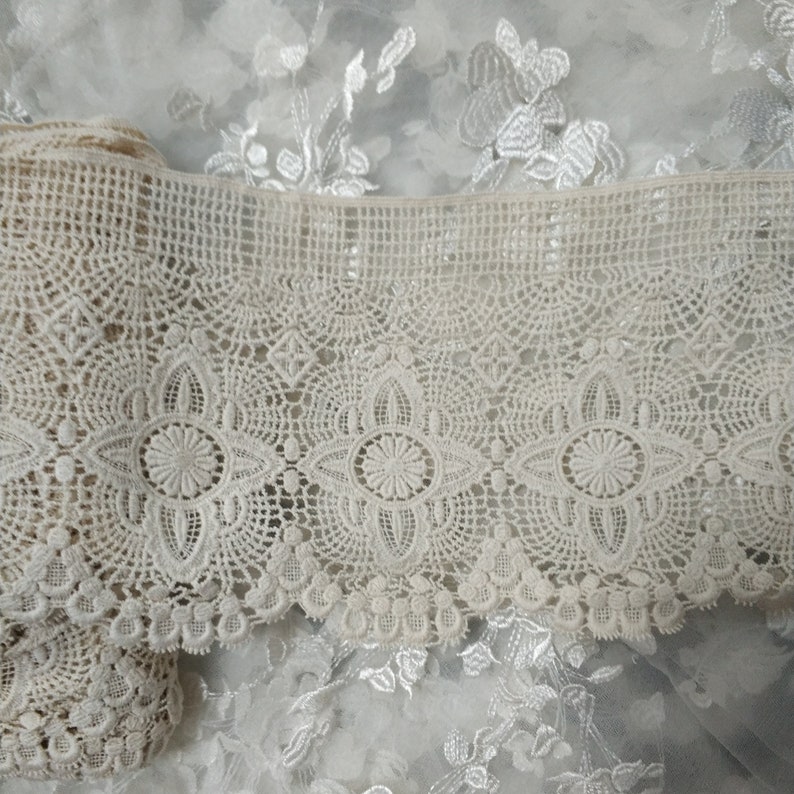 Beige Crocheted Scalloped Lace Ecru Cotton Lace Trim Retro Design Lace, By 1 Yard image 5