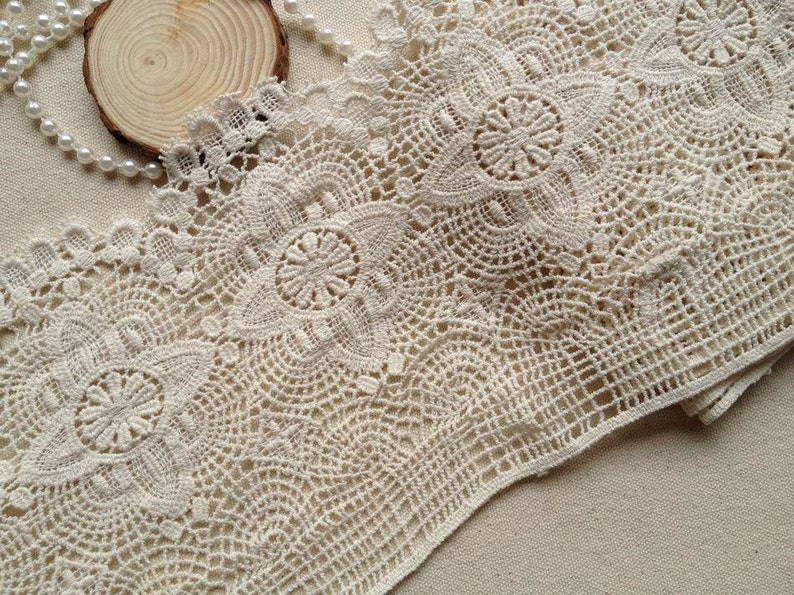 Beige Crocheted Scalloped Lace Ecru Cotton Lace Trim Retro Design Lace, By 1 Yard image 1