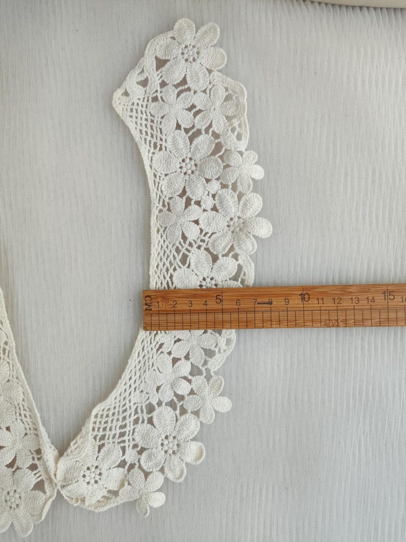 Cotton Collar, Beige Daisy Flower Collar, Collar Appliques, 1 Pair image 4