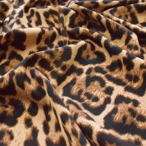 Vintage leopardmönstrat chiffongtyg, brunt svart spetstyg, omlottklänning med midikrage / v-ringad klänning / strandklänning / gardin- / pyjamastyg