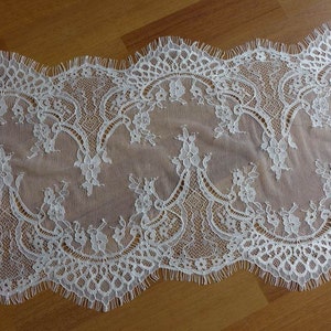 Chantilly Lace Trim in Off White, Double scalloped edge, Soft Floral Eyelash Lace for Bridal, Veils, Lace Caps, Wedding Runners, 3 yards