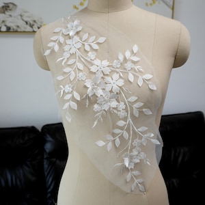 Off-white 3D Flower Lace Applique, Leaf Bodice Mesh Patch, Wedding Headpiece Motifs, By 1 Pair And 2 Pairs