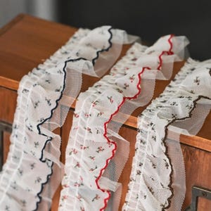 Small Petals Chiffon Pleated Lace Trim, Ruffled chiffon trim For Cuff, Collar, Headbands,  Toddle Dress, 2 Yards