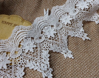 Tela de encaje de algodón retro blanco roto con ribete festoneado para vestidos de novia, puños y decoración del hogar.