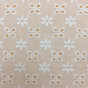 Delikat broderat blommigt öljett bomullsspetstyg, sött blommigt tyg för bohemisk klänning, strandklänning, sommarklänning, prärieklänning, 1 yard