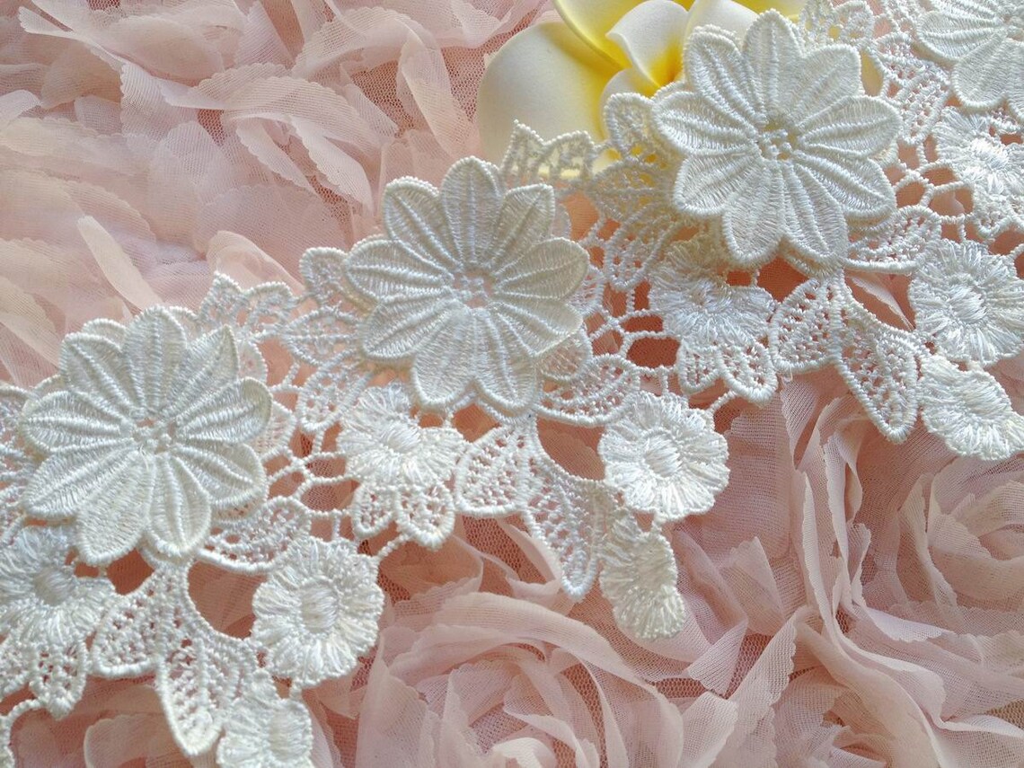White Wedding Lace 3D Flower Embroidery Lace 2 Layers Flower Etsy