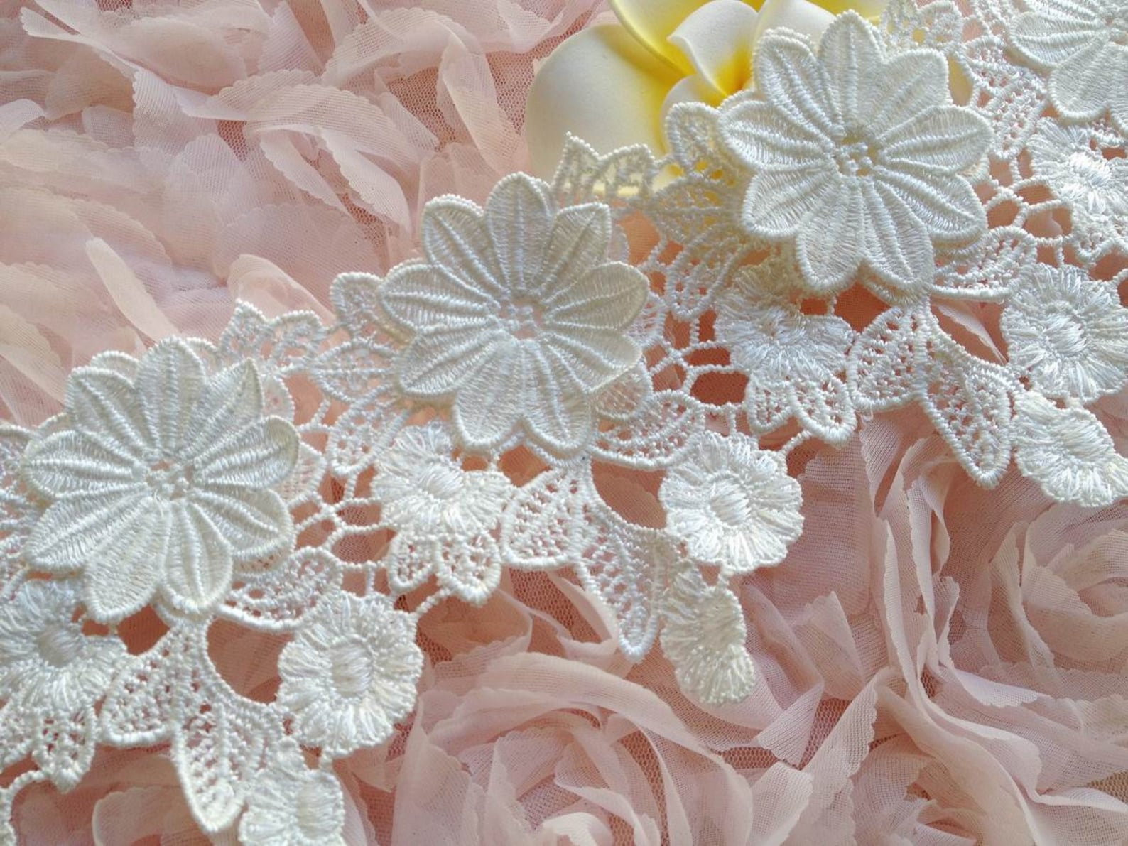 White Wedding Lace 3D Flower Embroidery Lace 2 Layers Flower Etsy