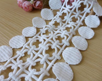 Delicate Crochet Circle Lace Off White Guipure Lace Trim - 3.7" wide, Cotton lace trim, by 2 yards