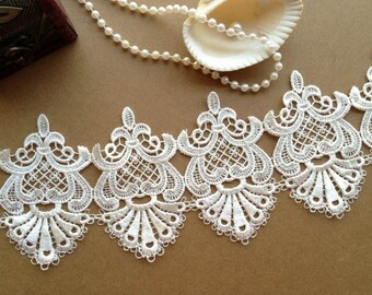 2 Yards Venice Lace Trim Antique style in Off White for Bridal, Gowns, Jewelry or Costume Design, DIY Projects