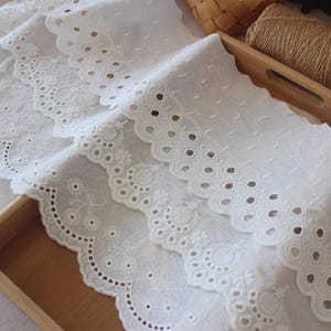 Wide Eyelets Cotton trim in Off white, Scallop embroidery Border Flowers Cotton Trim for Skirts, heirloom, Garment Sewing, By 2 Yards