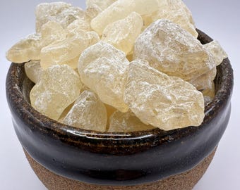 White Copal Resin-large chunks, 2 ounces