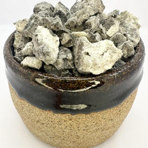 Peruvian Black Copal Resin Incense – Ethically Sourced Ritual Cleansing (1oz)