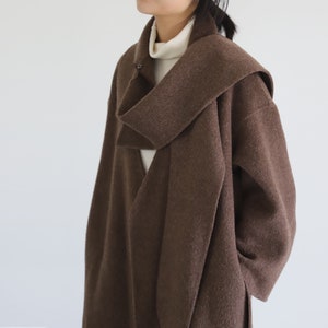 22159Multi-way Double-faced Alpaca Coat with Detachable Collar, Deep V-neck Premium Wool Coat, Women's Brown Winter Wool Coat image 2