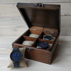 Houten horlogedoos voor 4 horloges. Horlogehouder