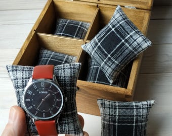 Kissen für Uhrenboxen - Schützen Sie Ihre Uhren mit Stil mit diesen kleinen und weichen Kissen!