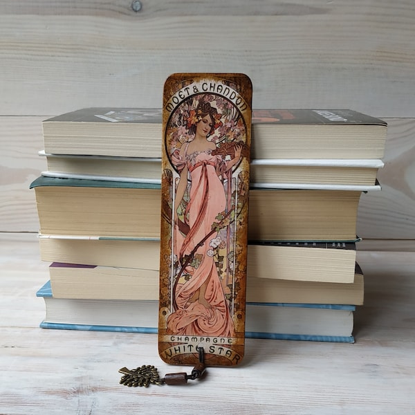 Bookmark with the graphics by Alphonse Mucha