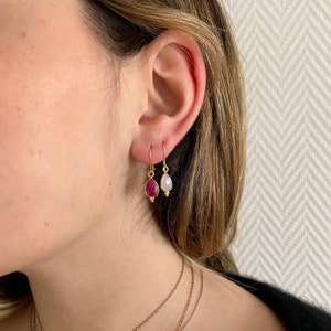 Earrings with a semi-precious stone pendant - 4 colors available - sold individually