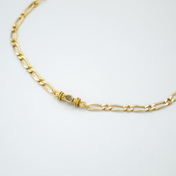 Choker avec un pendentif en Vermeil et Diamant et une chaîne