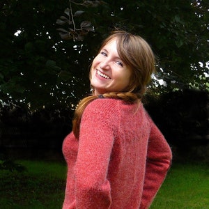 Sarah's red jumper a knitting pattern inspired by The Killing Forbrydelsen image 1