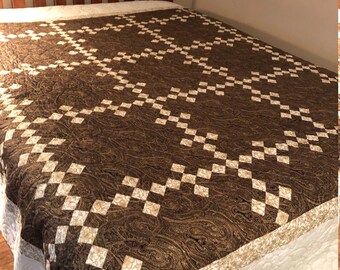 Elegant single  Irish Chain bed quit  King Size