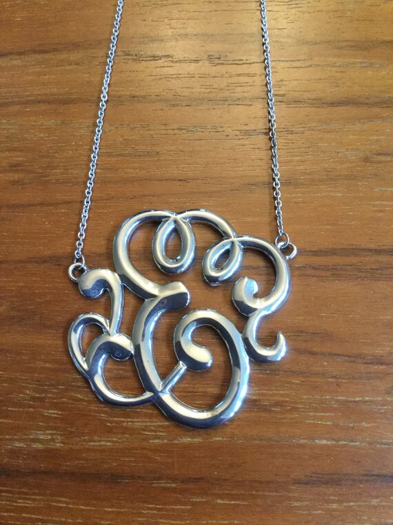 Script E Necklace - image 4