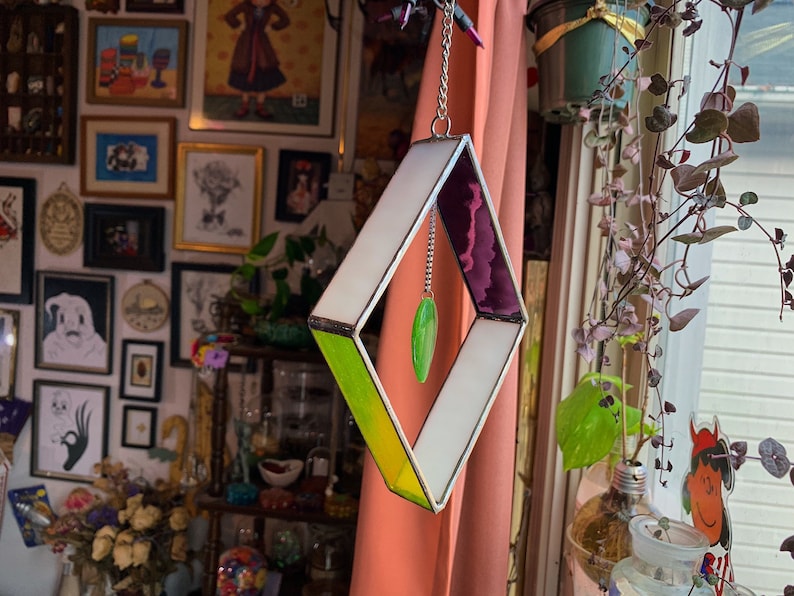 leaf suncatcher glass art Geometric