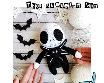 Amigurumi Skeleton Man crochet pattern. Halloween and Christmas crochet pattern. Creepy & cute. Languages: English, Danish, German, Spanish.