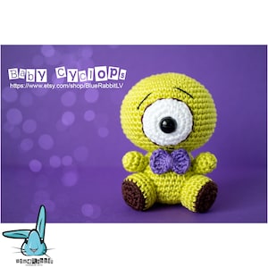 Amigurumi Cyclops pattern. Crochet pattern. One eyed monster. Languages: English, Danish