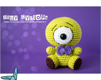 Amigurumi Cyclops pattern. Crochet pattern. One eyed monster. Languages: English, Danish