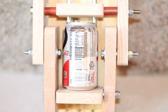 Máquina de madera para aplastar latas de aluminio
