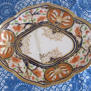 Early 19th-Century English &quot;Coalport&quot; Imari Porcelain Dessert Dish | Riveted Repair | circa 1810