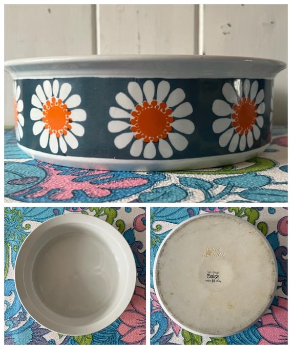 Large Figgjo Flint Turi Daisy Design Bowl 12322 Circa 1960