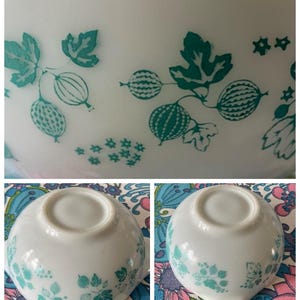 Retro Pyrex JAJ Gooseberry Medium - Cinderella Duck Egg