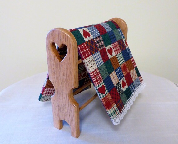 American Doll Wood Quilt Rack And Quilt 18 Inch Doll Bedroom Accessories Ag Stuff Oak Girl Doll Furniture Colonial Wooden Rack Free Shipping