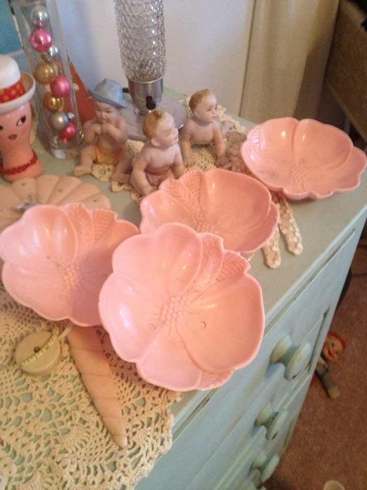 Vintage pink plastic flower bowls Etsy