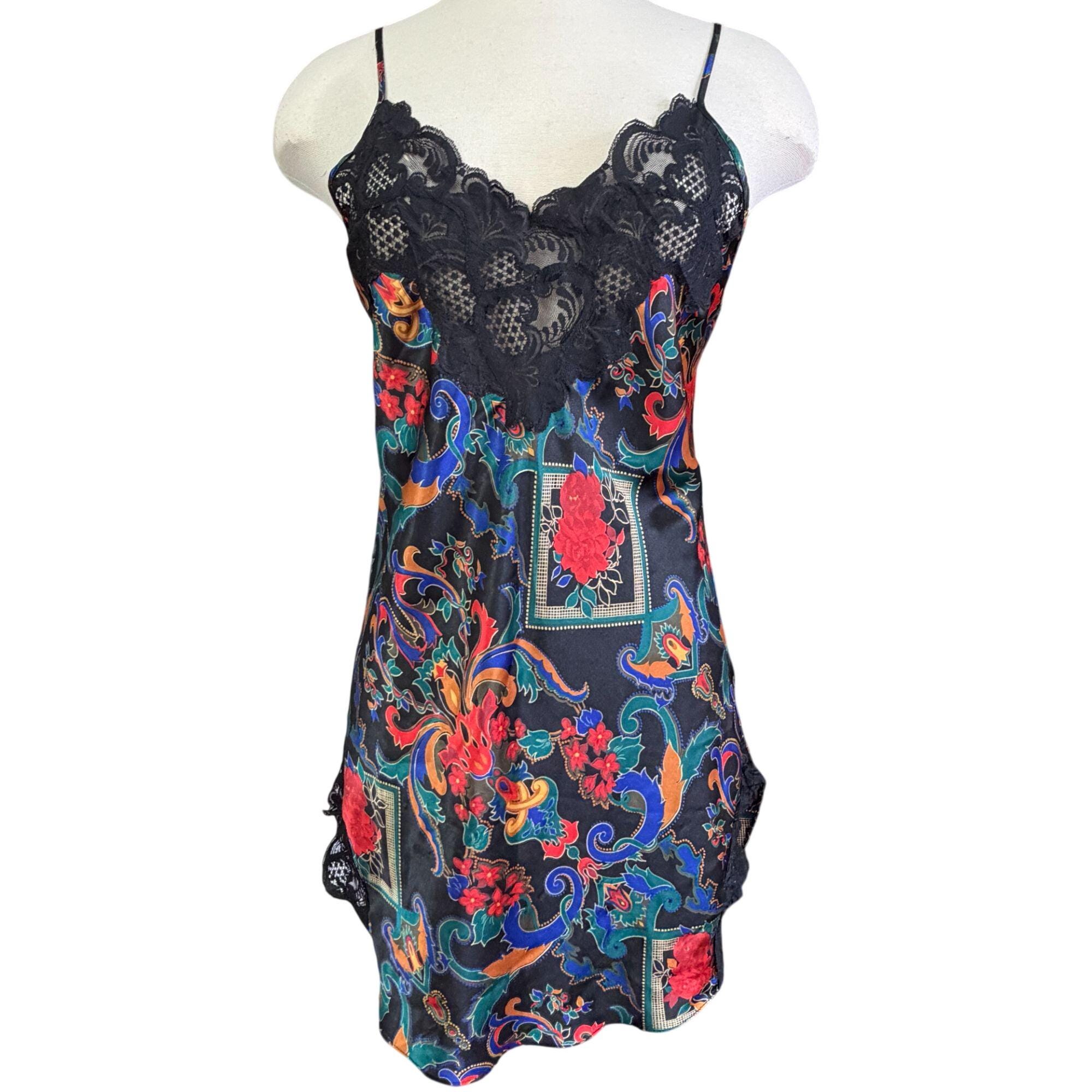 Ensemble Robe Et Culotte Victoria's Secret POUT Taille S - Neuf Avec étiquettes, Couleur Bleue