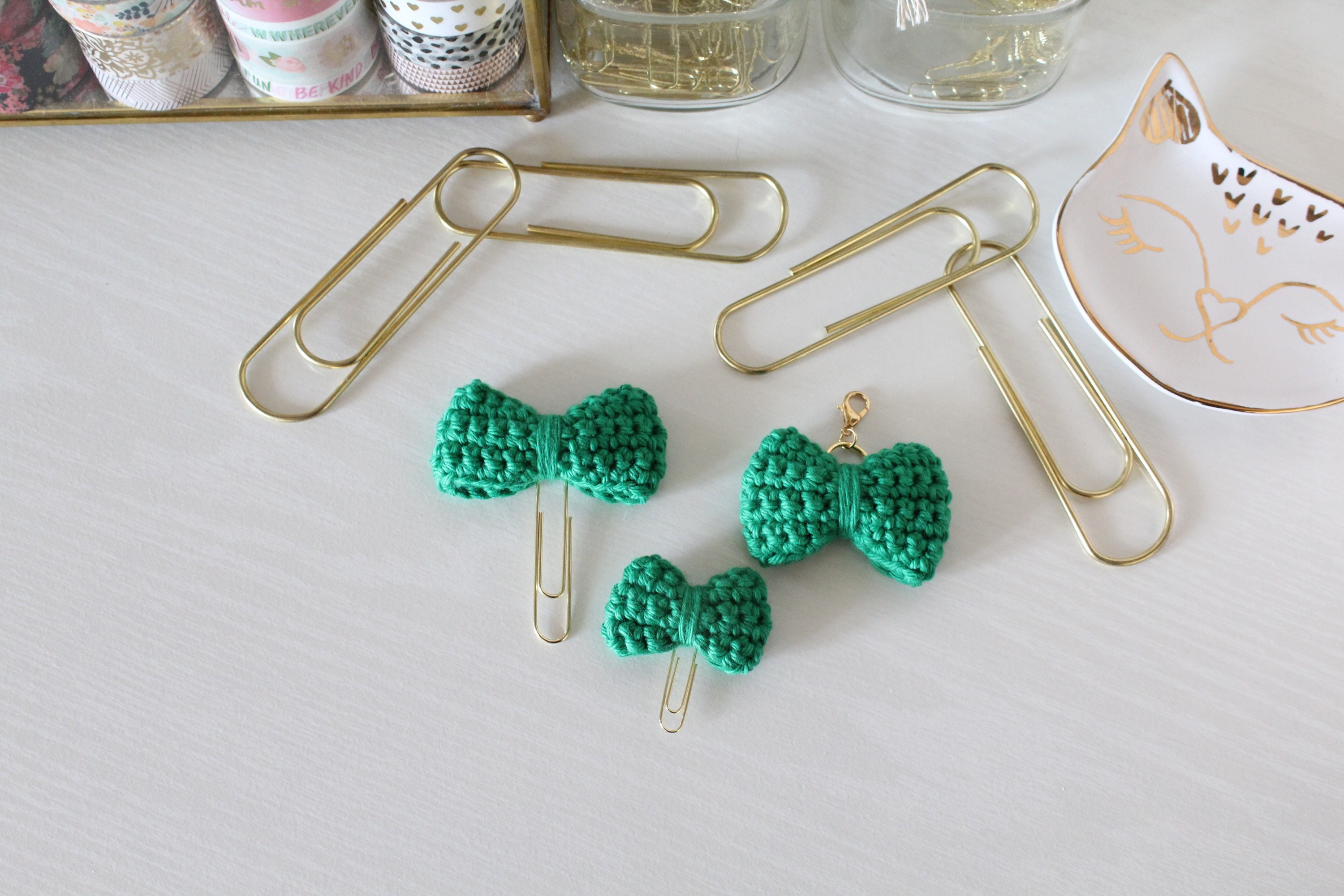 Kelly Green | Crochet Bow Planner Paper Clips Travelers Notebook Charm