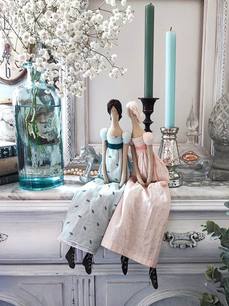 Jane Austen bambola Tilda bambole bambola di stoffa OOAK bambola tessile fatta a mano arredamento Regency cottage inglese orgoglio e pregiudizio bambola di stoffa Austen regalo immagine 8