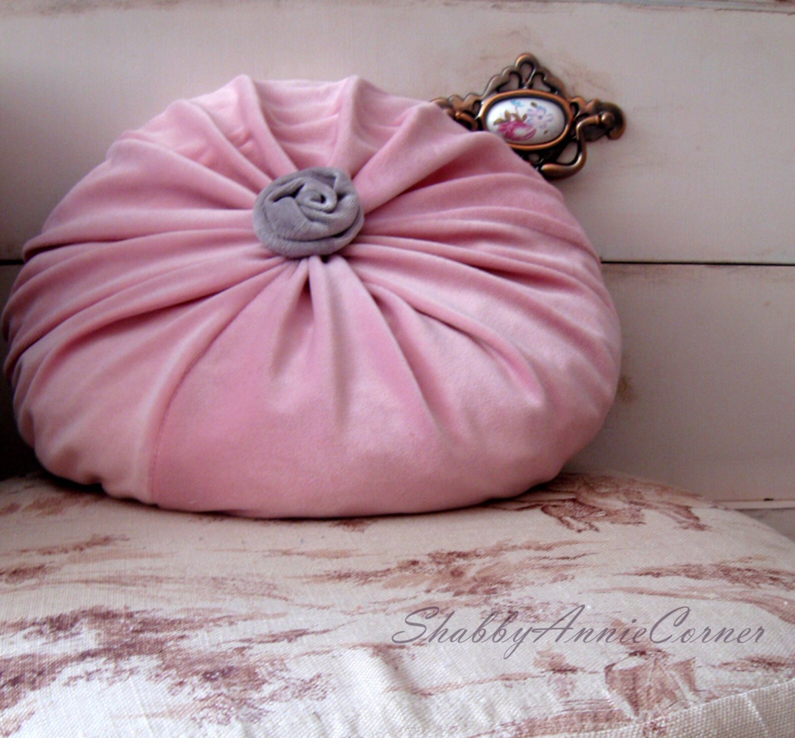 Velvet Pillows Pink Round Pillow Shabby Chic Bordo Pillow Etsy