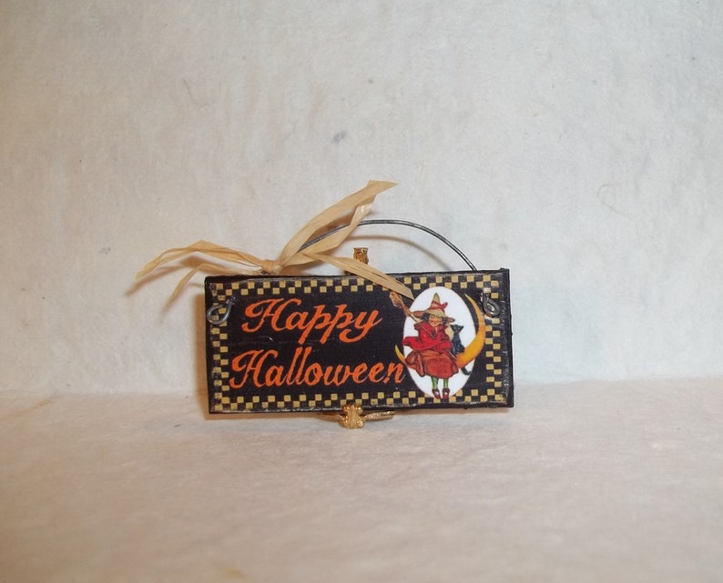 Spooky//Halloween Scene Accessories 1:12 Scale Dollhouse Miniature Wall Decor