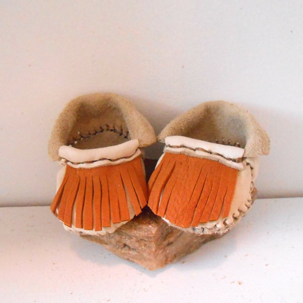 Baby Moccasins, Fringe Leather Infant Booties, 0-3 Months, Native American, Mountain Man, Hippie, Boho, Powwow, Rendezvous, Earthing Shoes