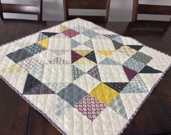 Star Table Topper/Wall Hanging/Baby Quilt