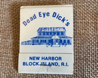 Caja de cerillas antigua, Dead Eye Dick’s, Block Island, Rhode Island; recuerdo coleccionable nuevo y nunca usado.