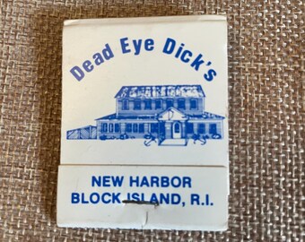 Caja de cerillas antigua, Dead Eye Dick’s, New Harbor, Block Island, RI, muy buen estado; recuerdo coleccionable nunca usado