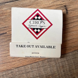 Vintage matchbook, Ciro’s Restaurant and Pizzeria, Massachusetts, New Hampshire, new, never used collectible memorabilia