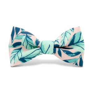 Cat Bow Tie - Kitten Sizes Available for Cat Collar