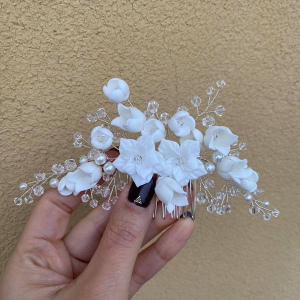 Cristalli Swarovski fiori in ceramica e fiori bianchi, pettine per capelli, accessori capelli da sposa, perle naturali