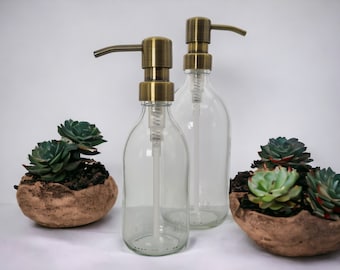 Refillable Clear Glass Soap Dispenser Bottles - Brass Style Steel Metal Pump - 250ml/500ml - Pump Dispenser Shampoo, Body Wash, Conditioner