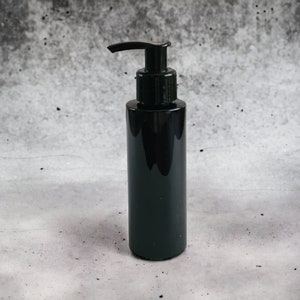 Mrs Hinch inspirierte 100ml schwarze PET-Flaschen mit schwarzer Lotion-Pumpe - nachfüllbare Badezimmerspenderflaschen, Großhandelsflaschen