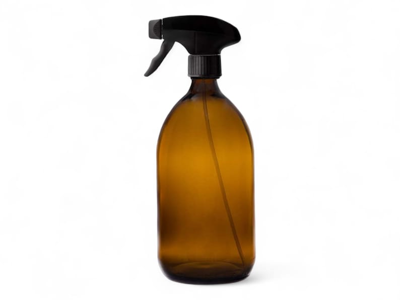 Nachfüllbare große braune leere Glasflaschen mit Sprühauslöser - 250 ml & 500 ml Flaschen - Reinigung / Pflanzenpflege / Tierpflege / Haare 500ml